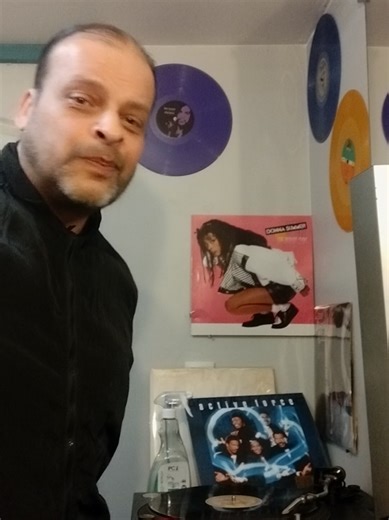 Funky Mix: Unleashing Good Vibes