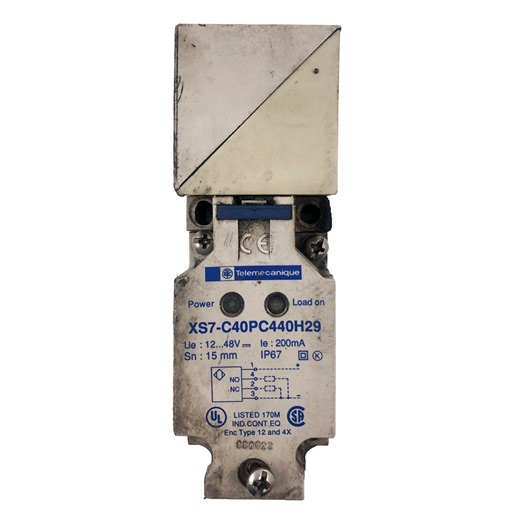 Schneider Electric Inductive Proximity Sensor 15mm 12-48VDC XS7-C40PC440H29