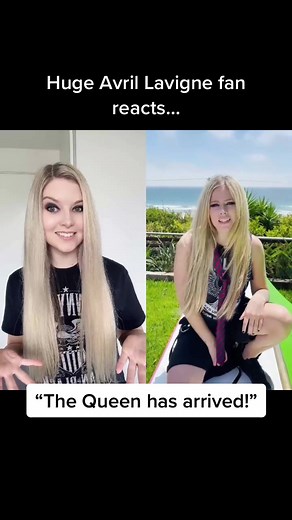 #duet with @avrillavigne The tie, the song, TONY HAWK! 😭😍 #fyp #avrillavigne #tonyhawk #2000smusic #2000svibes #sk8erboi #viralvibes #foryoupage #4u