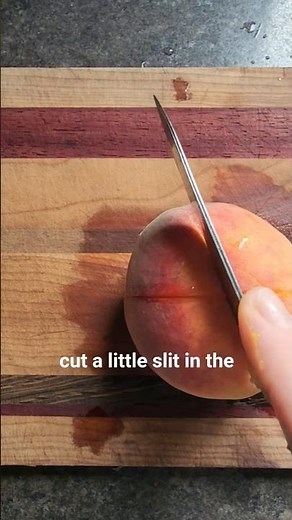 How to Peel Peaches for Preserving