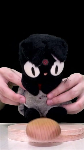 Nothing Special, Just Keke Enjoying Some Spoon Vibes ✨😹