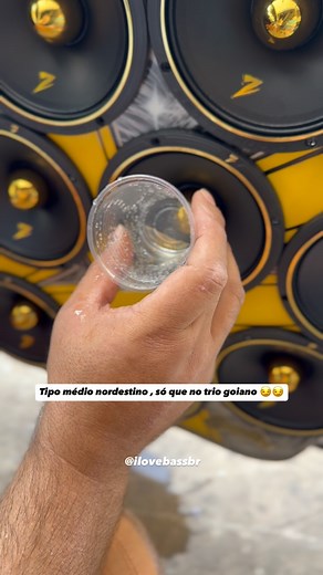 17K views · 97 reactions | Falantim de porta tá brabo  Atualize seu pendrive. + de 17Gb de músicas, link na bio! . #somautomotivo #ilovebassbr #ilovebass #triogoiano | I Love Bass BR | Facebook