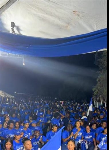 Happening Now | WIN Campaigns in Essequibo Lake capoey | Guyana News Update