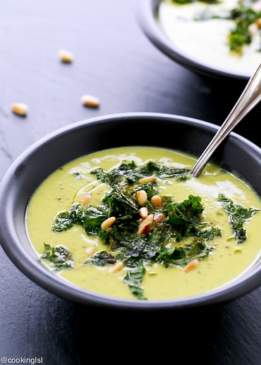 Roasted cauliflower kale soup recipe