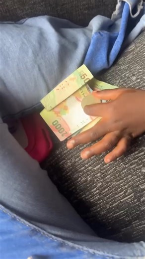 Vidéos de Votre Terminator (@votreterminator) avec son original - Votre Terminator