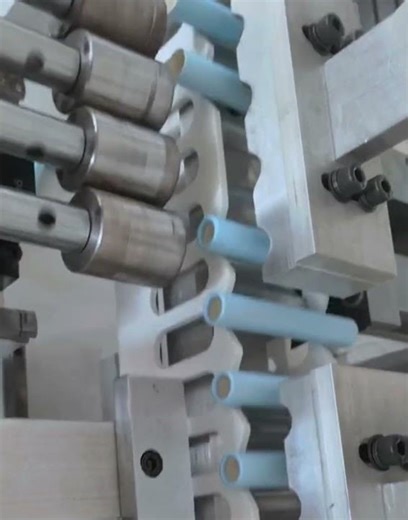 Circular tube packaging box equipment，Four-station Edge-Crimping and Inner Tube Inserting Machine