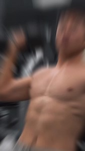 3.8K views · 914 reactions | Cách tập cơ vai cho người mới #loseweight #losefat #fitnesstips #vtfitness #missiontrainingvn | Vinny Tran | Facebook