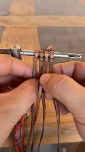 3.5M views · 28K reactions | Variante deTrenza plana de 4 tientos. #tutorial #cuero #talabarteria #trenza #fblifestyle #sale | Diego Olvera. | Facebook