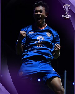 🇹🇭 Suphanat Mueanta producing magic in Buriram colours! Things that we've become accustomed to 😎 #ACLElite | #BURvJDT | AFC Champions League