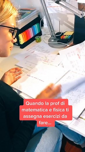 #problemicontutti IO E I MIEI PROBLEMI CON LA MATEMATICA E LA FISICA 🤦🏼‍♀️😂🤪