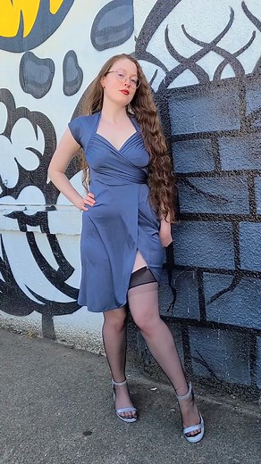 83K views · 3.6K reactions | My vibe is my own. #hosiery #tights #stocking #pantyhose #fashion #lingeries #usa #canada #uk #germany #reelsvideo #reelsinstagram #reels #reelsfb #reelsviral #pantimedias #fblifestyle | Women and Stocking | Facebook