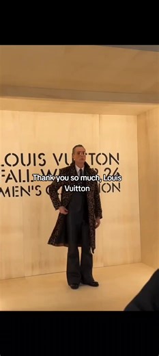 Expressing Love Through Text Messages