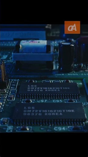 Why You Shouldn't Force Shut Down Your PC #shorts