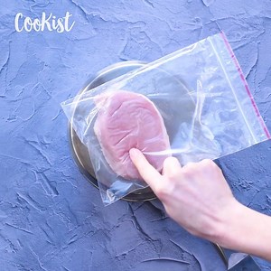 151K views · 469 reactions | Place the meat of the pot and cover with another pot and fill it with hot water. You'll need only 5 minutes: here's what happens. | Cookist Wow | Facebook