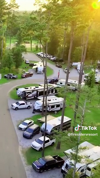 Camping at Fireside RV Resort: A Perfect Weekend Getaway