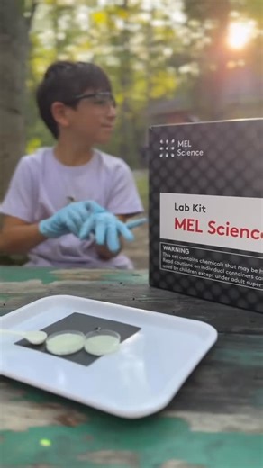 MEL Science on Instagram: "Turn curiosity into adventure! ✨ Hands-on experiments, AR & VR lessons, and real chemistry that makes science feel like magic ⚗️ Video Credit: @chloecollabs"