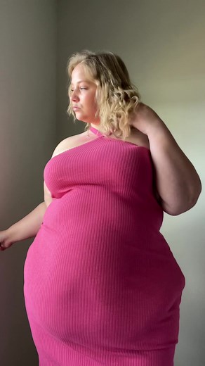 Ceciliaemilyx (@ceciliaxemily)’s videos with Hey It's Me - Official Sound Studio