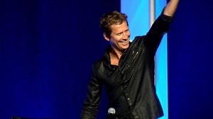 1.5M views · 2.9K reactions | WATCH the BREAKTHROUGH METHOD That SINGERS Of All Levels Use In 132 Countries! See How YOU TOO can: – Overcome a voice problem. – Sing high notes with less effort. – Get a healthier, stronger and richer voice. – Sing with greater pitch accuracy (on key). - Become freer, more confident and successful on stage. – And much more. Click "WATCH MORE" And Enjoy | The Singing Zone | Facebook