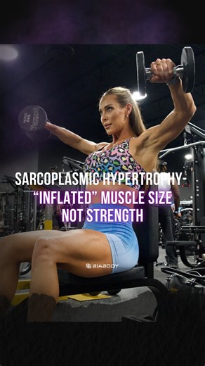 Holly Tiarne Baxter on Instagram: "🤯Sarcoplasmic hypertrophy 💪🏽 I know what you’re wondering 💭 Holly… what the flaming heck is that? Well, my job today is to explain this concept to you in the most simplistic way possible, what’s being said about it in various social media circles and what this means for your own training. 🎥 Full Video on YouTube 🍿 Link in Bio 🔗 The concept of sarcoplasmic hypertrophy suggests that certain training regimens