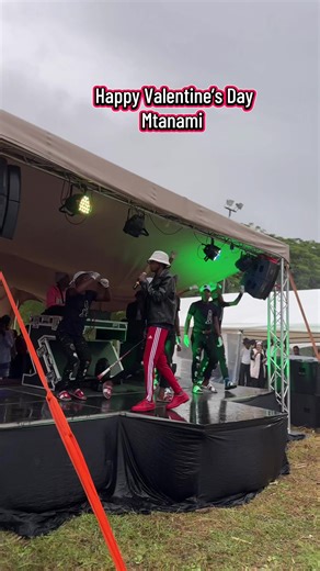 Candy Crush Gameplay with Nkeshemba on Valentine's Day