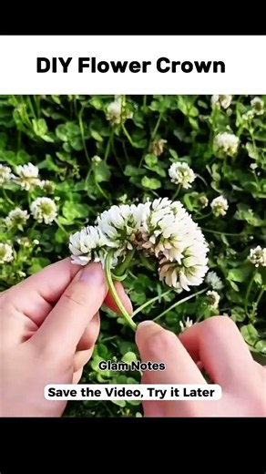 Easy Flower Crown Tutorial 🌸 | DIY Flower Crown Headband #FlowerCrownTutorial #DIYFlowerCrown