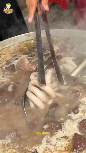 Nga Sumo Mukbang: Chén Cháo Siêu Khủng 5kg