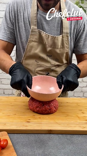 52K views · 76 reactions | Twice-baked Burger Bowls! With sauce-filled fry cups! 浪 | Chefclub GruB | Facebook