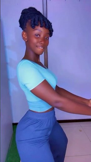 Big Booty shake challenge 🍑💦