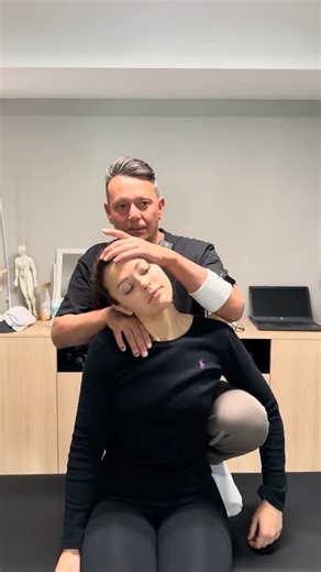 Das Knie hört man sofort 😳 | Chiropraktik Adjustment #chiropractic