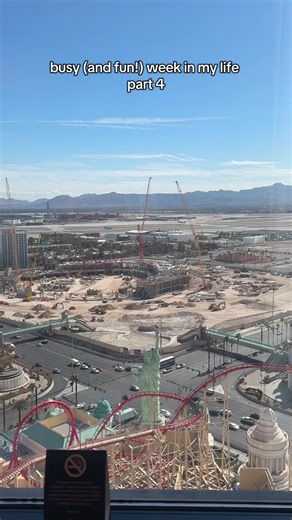 the cirque show was hilarious and amazing omg #vlog #travelvlog #dayinmylife #lasvegas #diml