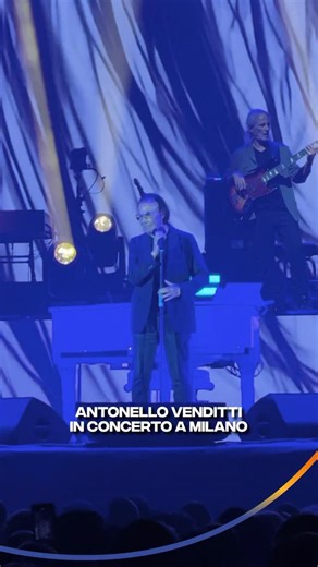 Radio Italia on Instagram: "Antonello Venditti live a Milano, le sue canzoni iconiche e la sua voce inconfondibile ✨ “NOTTE PRIMA DEGLI ESAMI 40TH ANNIVERSARY – 2025 EDITION”, #radioufficiale @antonellovenditti.official @friendsandpartners"