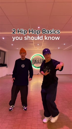 Learn 2 Hip Hop Basics with @Marimorenova & @Haieezy 🔥 #fyp #dancechallenge #groovedanceclasses #frankfurt #hiphopbasics
