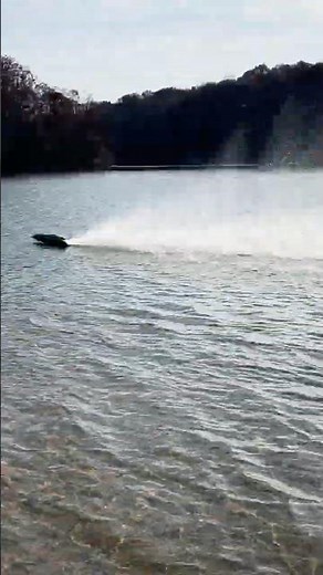 Super Sonic Wake Fall run #proboat #speedboat #supersonicwake #sonicwake #rcboat #thebehemoth #rc