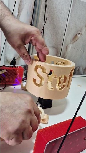CNC Hot Wire Costycnc Hollow Cylinder Cutting with Perforated Patterns (Foam Lamp)