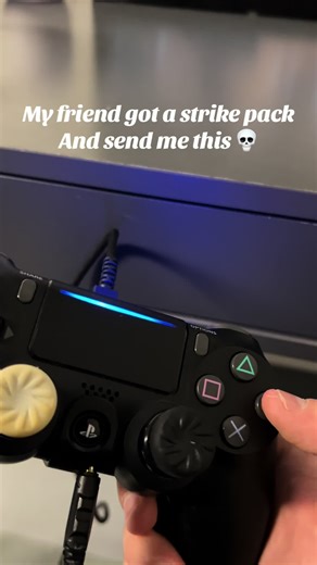 Playing Rainbow Six Siege with a Strike Pack