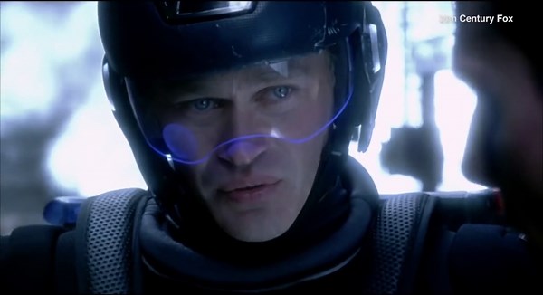 Tom Cruise and Colin Farrell in Spielberg's 'Minority Report'