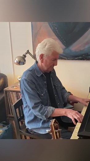 It’s great to finally be here! #GrahamNash #CSN #CSNY #TheHollies