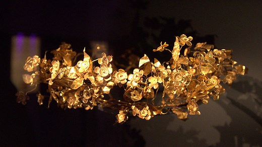 The Ancient Greek Origins of Wreaths - GreekReporter.com