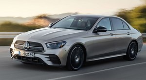 Apple CarPlay on Mercedes-Benz E350, how to connect