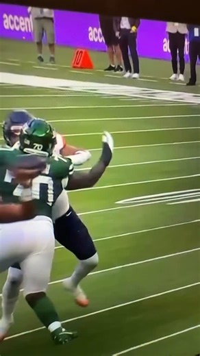 84 reactions · 51 comments | The NFL refs called this an incomplete pass. It was CLEARLY a catch and fumble! (Which was the original call) See how easily the Refs and the league can manipulate the game in the favor of a team! I see a catch and a football move! Two steps and then a fumble. Clear as day! What do you think!?樂 #nflfootball #jets #broncos #nflnews | FFCounselor | Facebook