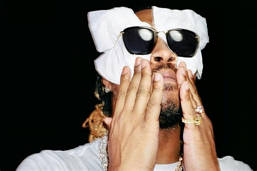 Rapper Future comes clean and says he wants to be considered as a role model... of what not to do