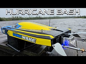 Real Durability Test With Hard Crashes Proboat Super SonicWake 48" Self-Righting RTR