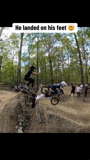 No way 😯 (via mr.lattea/IG) #bmx #trick #skill | Bmx Bike