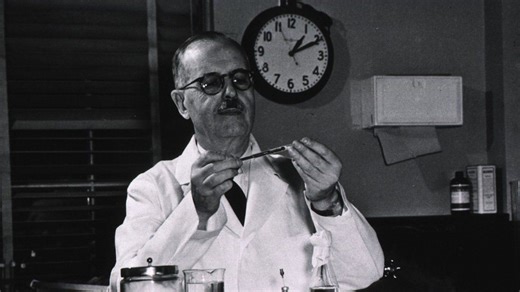 Quién fue Bernardo Houssay, el Premio Nobel argentino por el que se celebra el Día del Científico