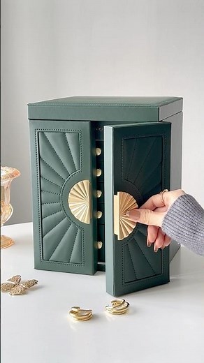 Is This the BEST Jewelry Organizer Ever?😍#jewelry #aesthetic