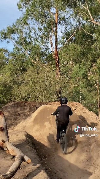 Mountain Biking Tricks: Tips for Exciting MTB Clips