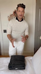 87K views · 194 reactions | BRB, going to refold all of our bathroom towels! Link below for more tips from Nate Berkus. #womenoftoday https://womenoftoday.com/nate-berkus-shows-us-how-to-decorate-with-books/ | Women of Today By Camila Alves McConaughey | Facebook