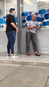 54K views · 662 reactions | Te Kgo una paloma藍 #bromasenlacalle #comedia #fyp #reels #risas #bromas #viral #vida | Soyfreiyerblanco | Facebook