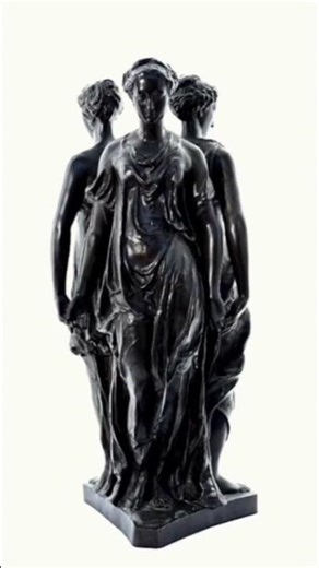 A Sculpture to Hold a King's Heart