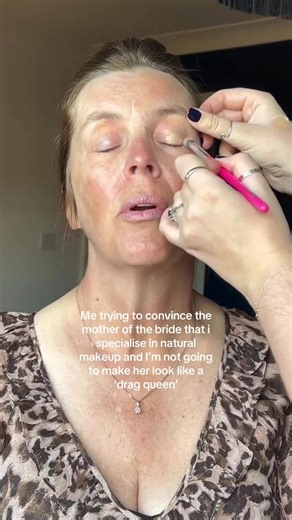 Natural Makeup Tips for Bride's Mother